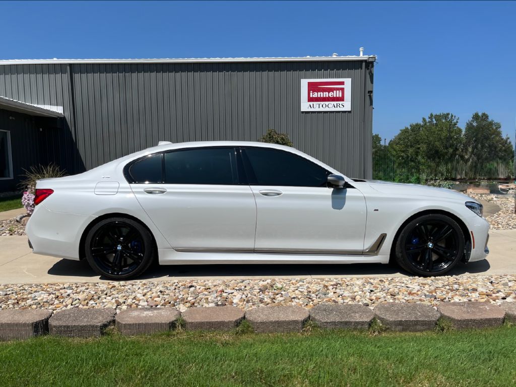 bmw 7 series 2017 WBA7H6C3XHG614361 image bmw 7 series 2017 WBA7H6C3XHG614361 image